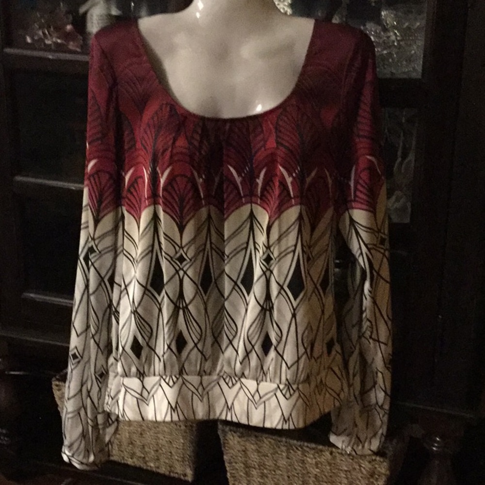 White House black market blouse